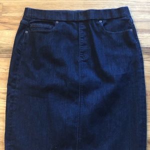 Land’s End Denim skirt size 10